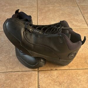 Jordan Men's Black Sneakers